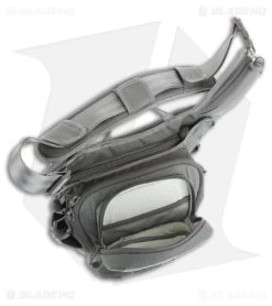 Maxpedition AGR WOLFSPUR V2.0 Crossbody CCW Bag - Gray -Outdoor Practical Tool Shop Maxpedition AGR Wolfspur v2 Crossbody Bag BHQ 105279 td front pocket